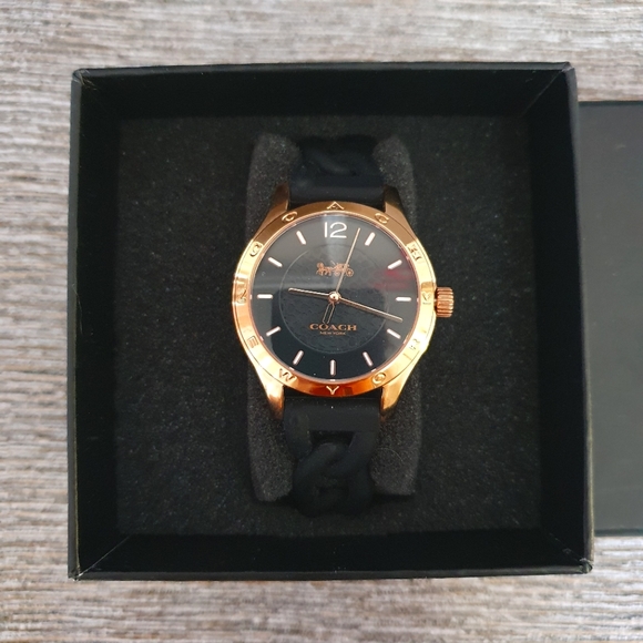 Coach Strap Watch - Picture 2 of 5